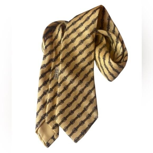 HERMES TIE Autentic 812 Questrian Yellow Silk